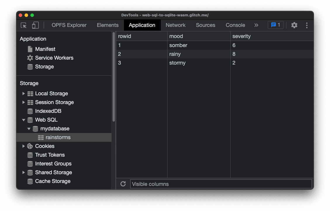 Eine Web SQL-Datenbank, die in den Chrome DevTools geprüft wird. Die Datenbank heißt „mydatabase“ und enthält eine Tabelle mit drei Spalten: „row_id“, „mood“ und „severity“. Es gibt drei Zeilen mit Beispieldaten.