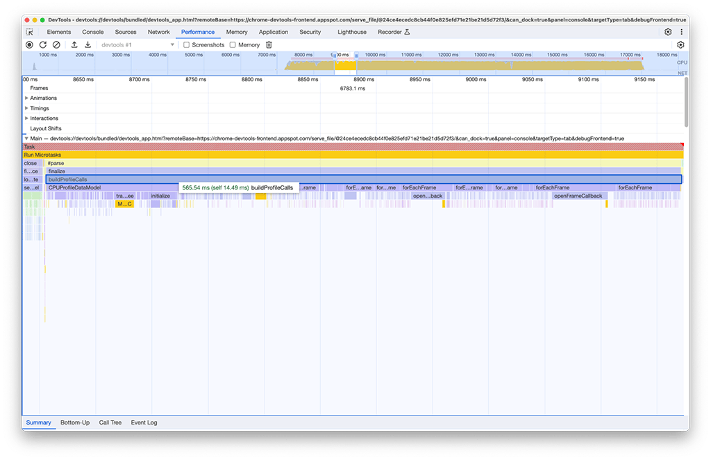Capture d&#39;écran du panneau &quot;Performances&quot; dans les outils de développement inspectant une autre instance du panneau &quot;Performances&quot;. Une tâche associée à la fonction buildProfileCalls prend environ 0,5 seconde.