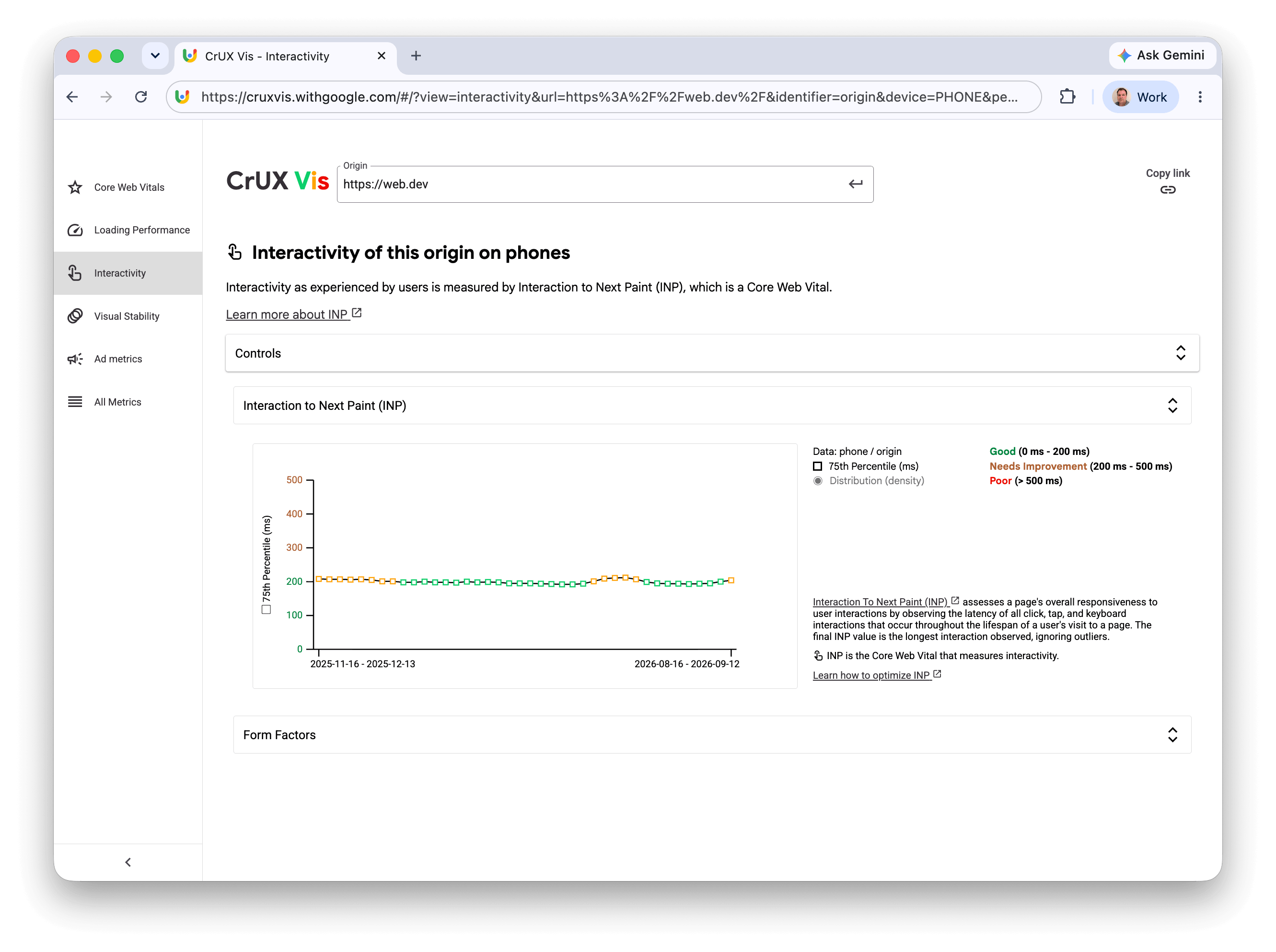 Halaman Interaksi CrUX Vis menampilkan sejumlah bagian dengan bagian LCP terbuka.