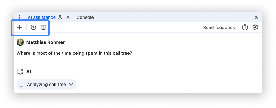 履歴コントロールがハイライト表示された AI アシスタンス パネル。
