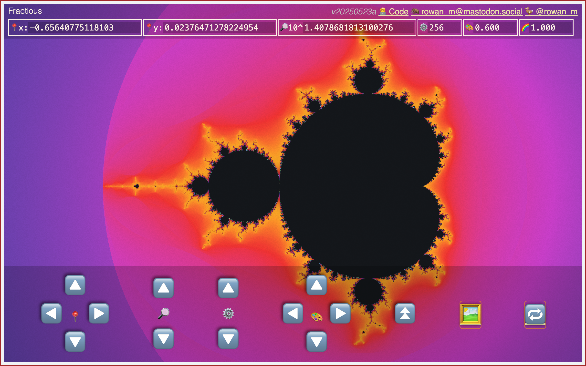 ‫Fractious הוא כלי לצפייה בקבוצת מנדלברוט שמבוסס על WebGL.